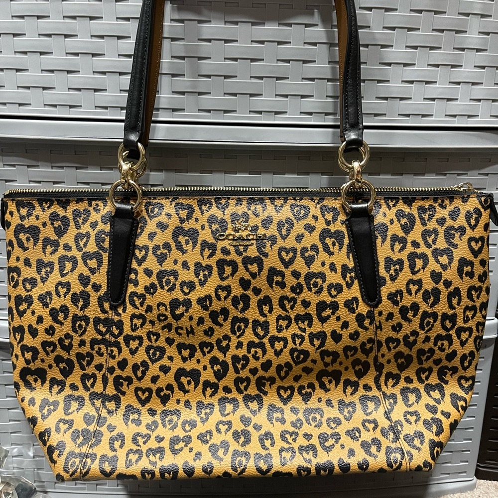 Coach purse